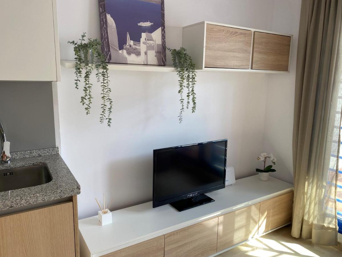 Apartamento Con Parking Con Piscina Junto A La Playa Benalmadena Exterior photo